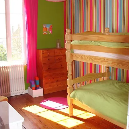 La Maison Les Marronniers بيت للعطل *