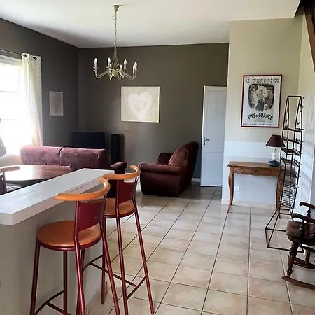 بيت للعطل La Maison Les Marronniers *