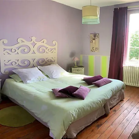 La Maison Les Marronniers بيت للعطل